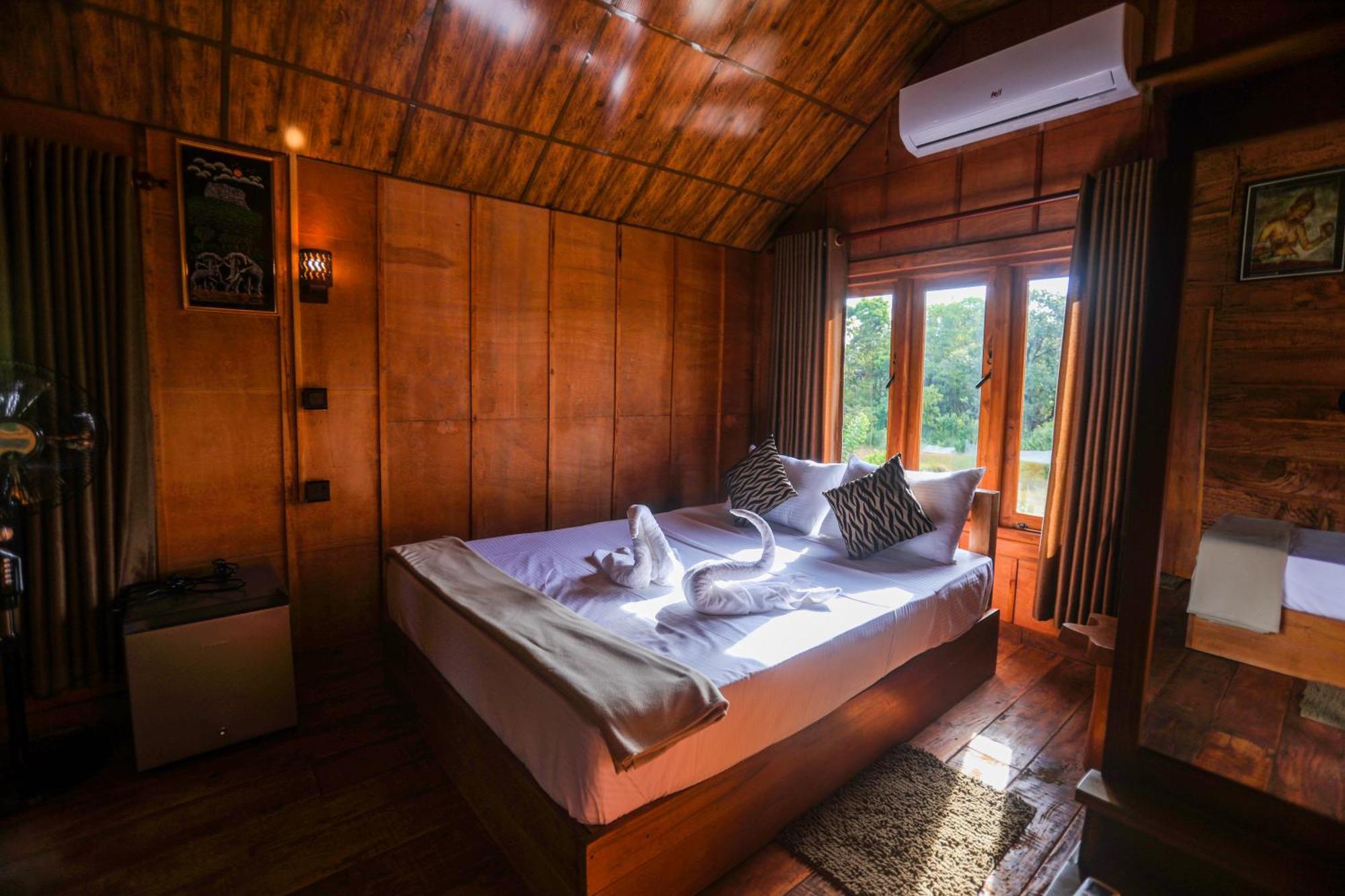 Lion Wood Treehouse Villa Talkote Eksteriør bilde