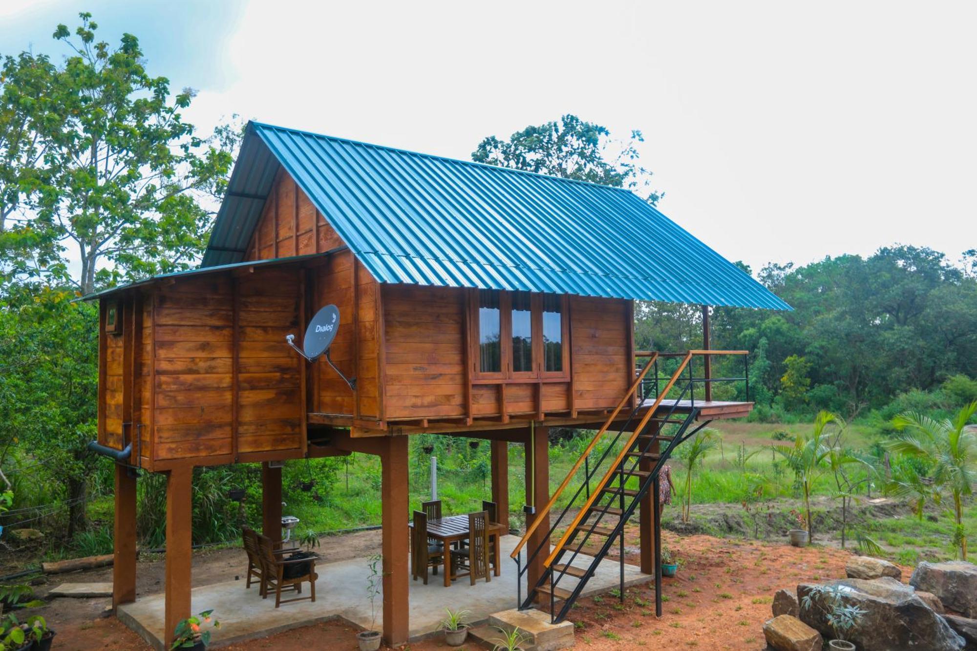 Lion Wood Treehouse Villa Talkote Eksteriør bilde